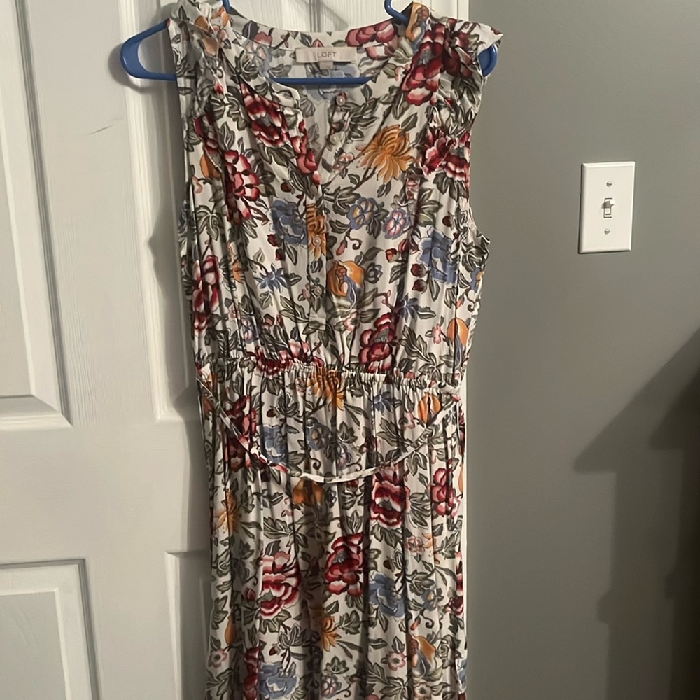 Size S Loft dress